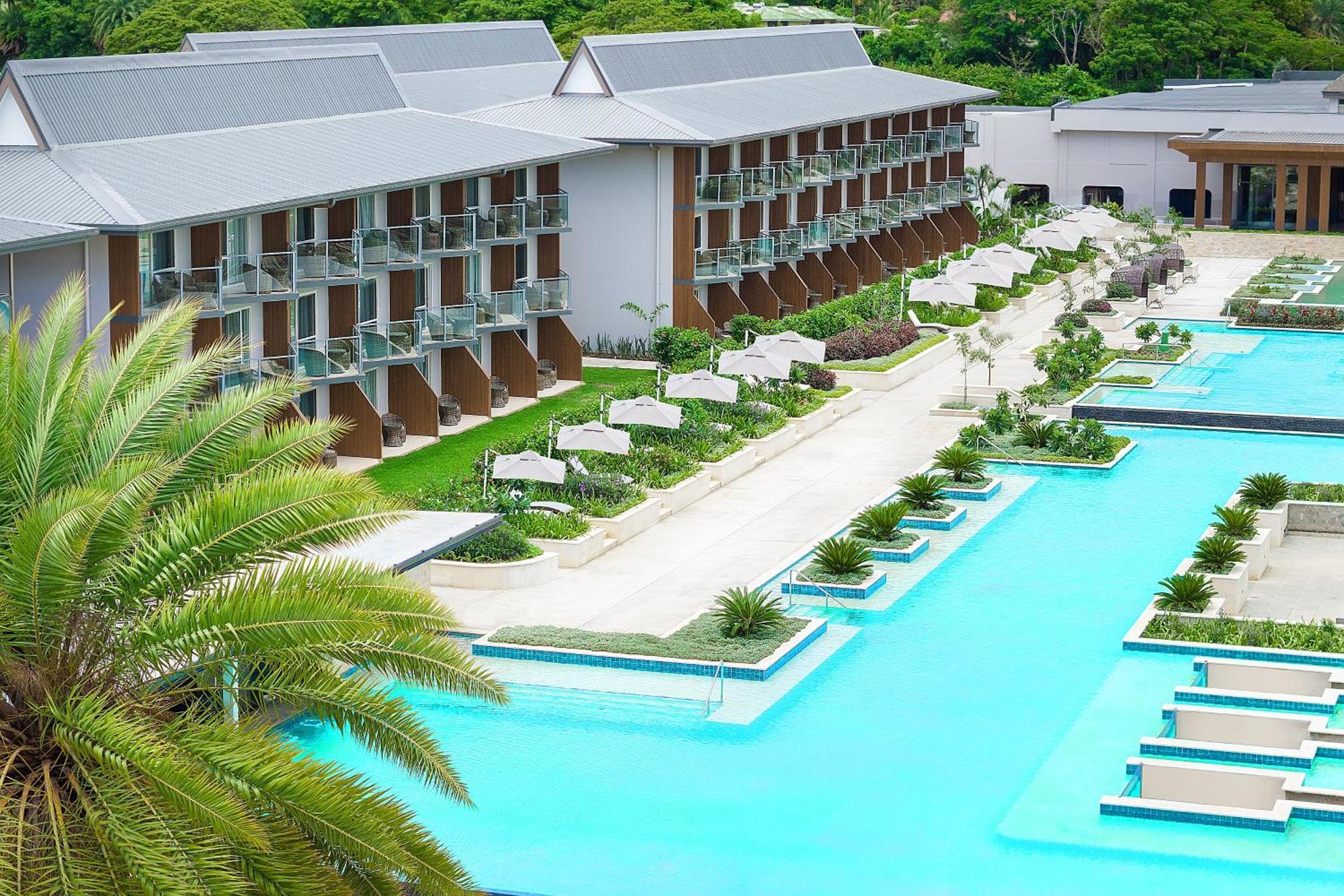 Crowne Plaza Fiji Nadi Bay Resort & Spa, An Ihg Hotel Exterior photo