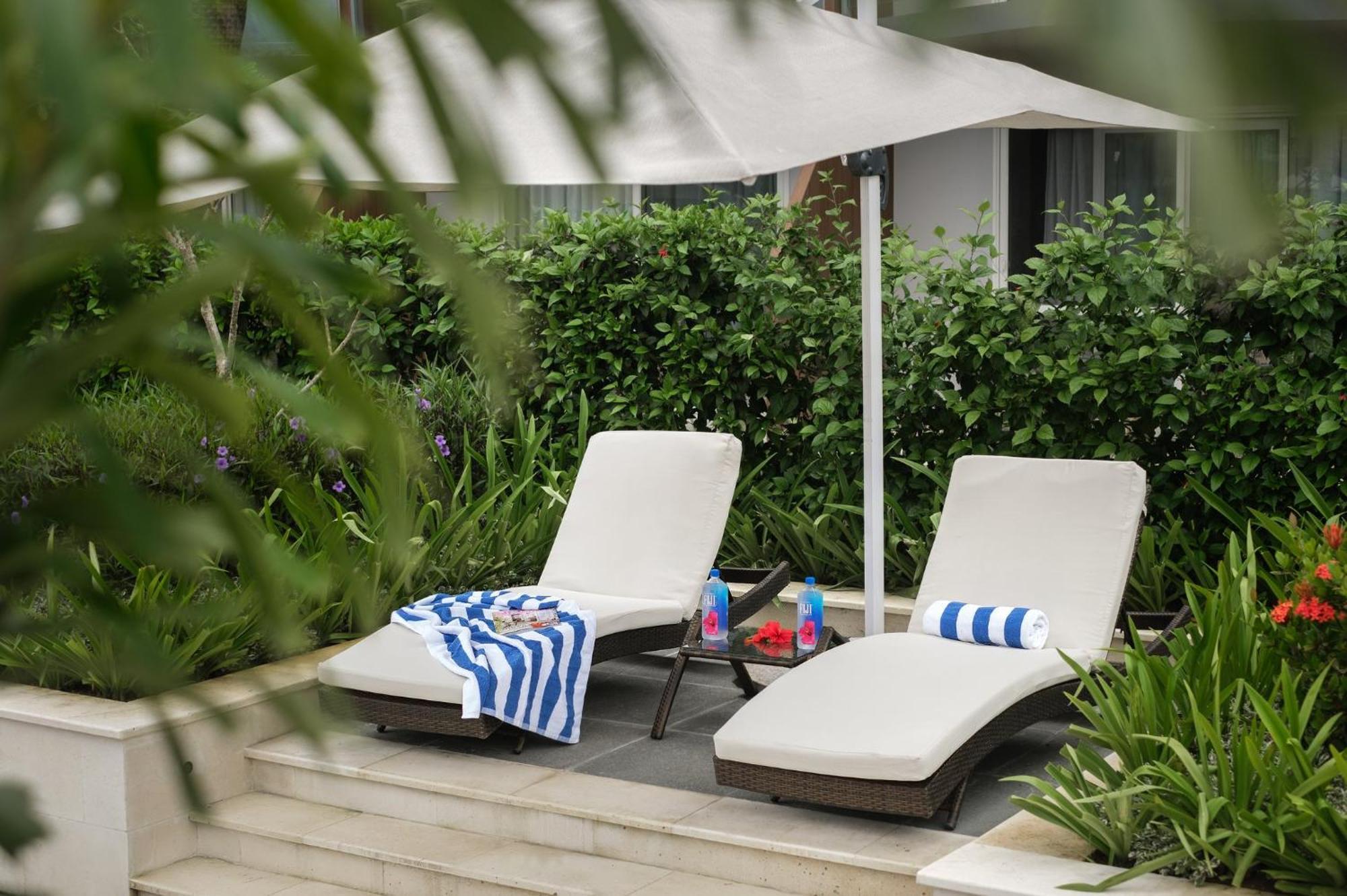 Crowne Plaza Fiji Nadi Bay Resort & Spa, An Ihg Hotel Exterior photo