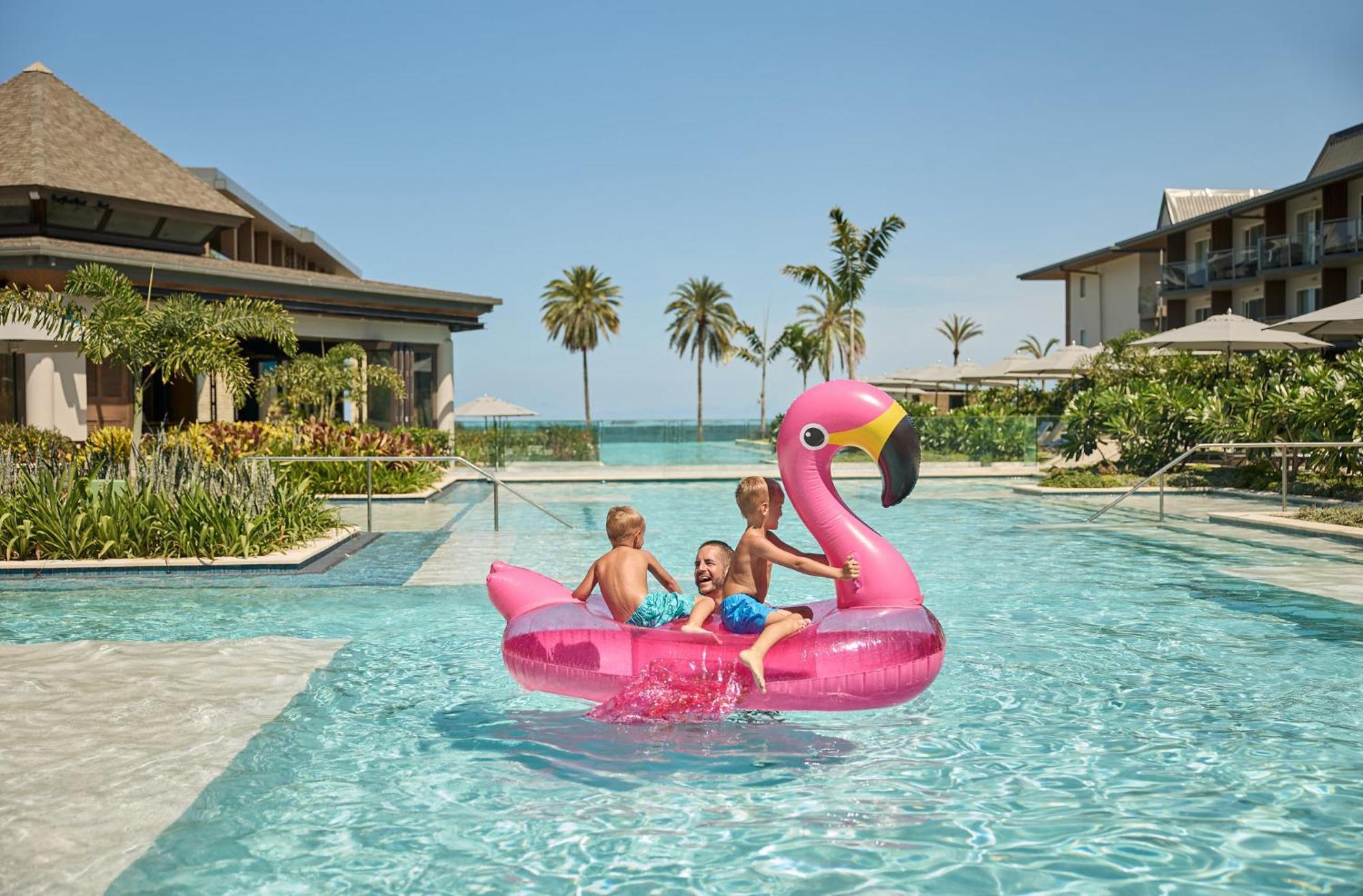 Crowne Plaza Fiji Nadi Bay Resort & Spa, An Ihg Hotel Exterior photo