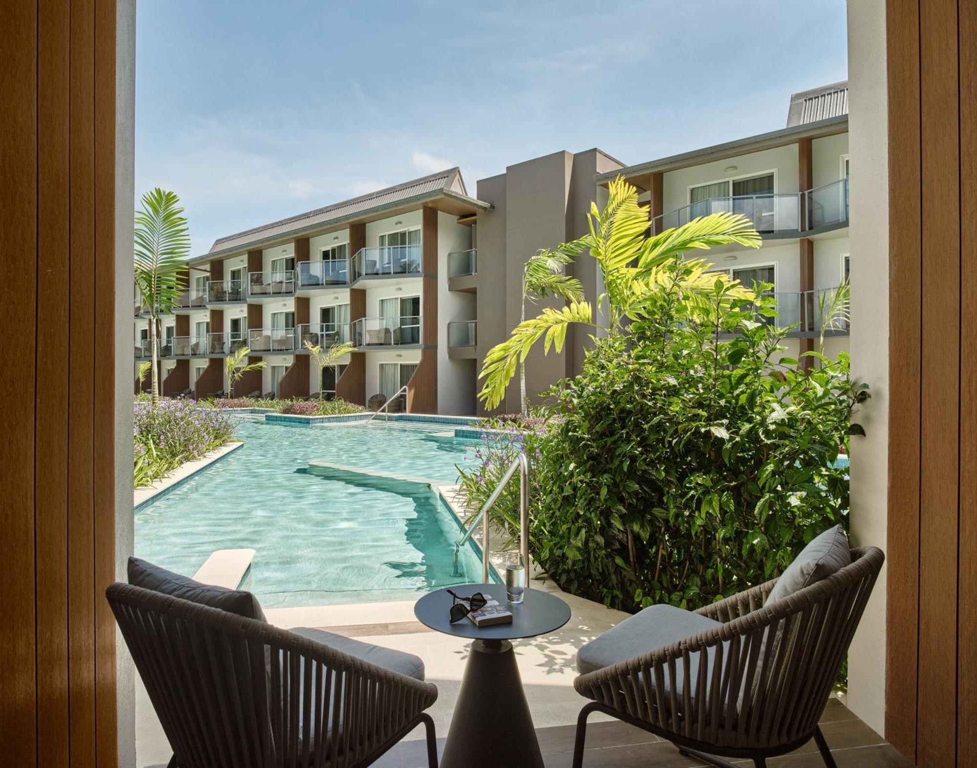 Crowne Plaza Fiji Nadi Bay Resort & Spa, An Ihg Hotel Exterior photo